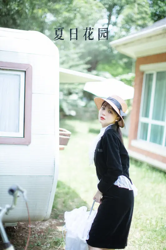 [YITUYU艺图语]2022.07.15 夏日花园 夏芸是只小考拉 - 艺图语